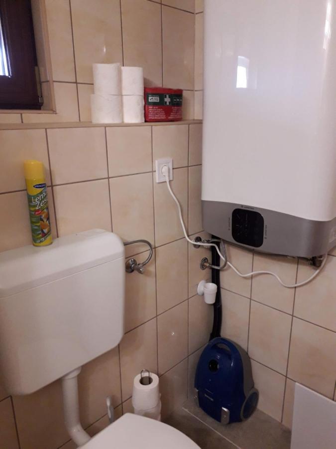 Matyas Apartman Tard 外观 照片